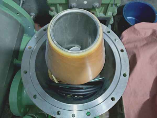 Escher Wyss Dickstoffreiniger D1C-S mit Schleuse - komplett überholt