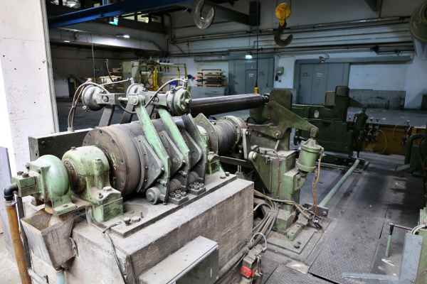 Jagenberg Vari-Dur 33-15 slitter rewinder