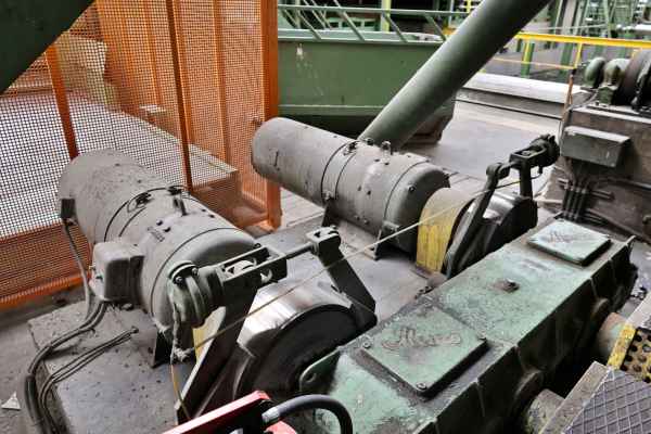 Jagenberg Vari-Dur 33-15 slitter rewinder