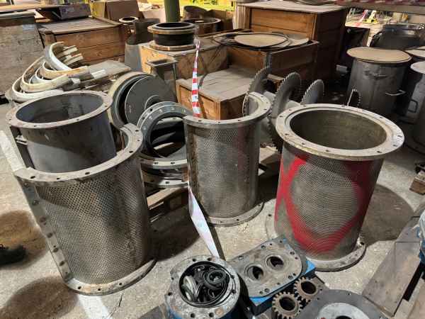 Andritz Schneckenpresse 575-18-4 mit rostfreien Einlauf und Auslaufgehäuse