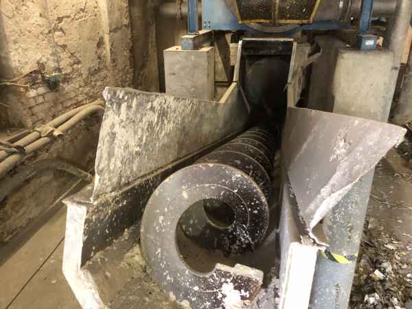 achslose Förderschnecke mit 6 Metern Länge