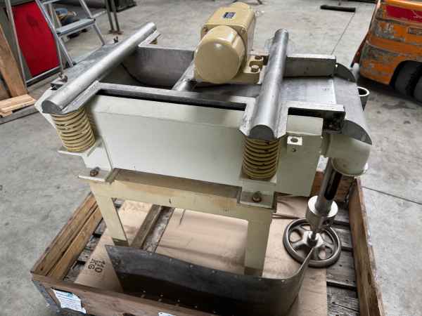 Finckh Vibrating Screen E1/0,1m2 Laboratory Screen