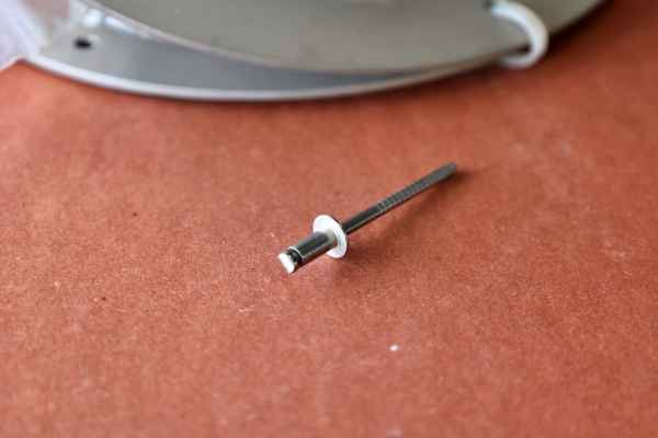 2-part shaft protection output