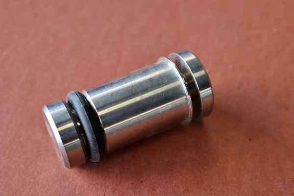 Stainless steel blind plug for RS2B
