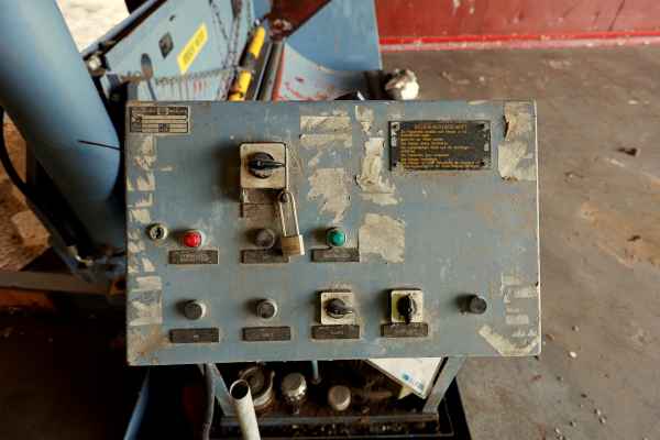 Sunds Jylhävaara Rollen Guillotine 2500mm