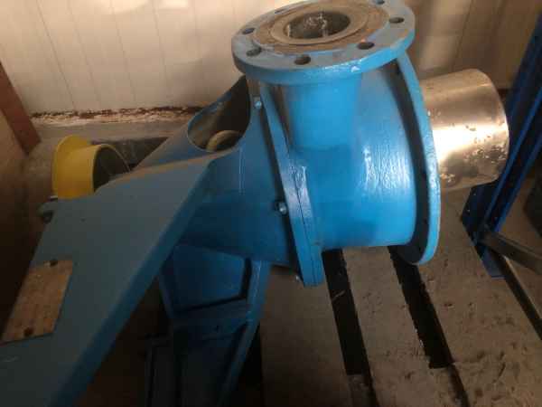Kopfstück zu Escher Wyss Dickstoffreiniger D1A mit Rotor, Lagerung, Wellenabdichtung